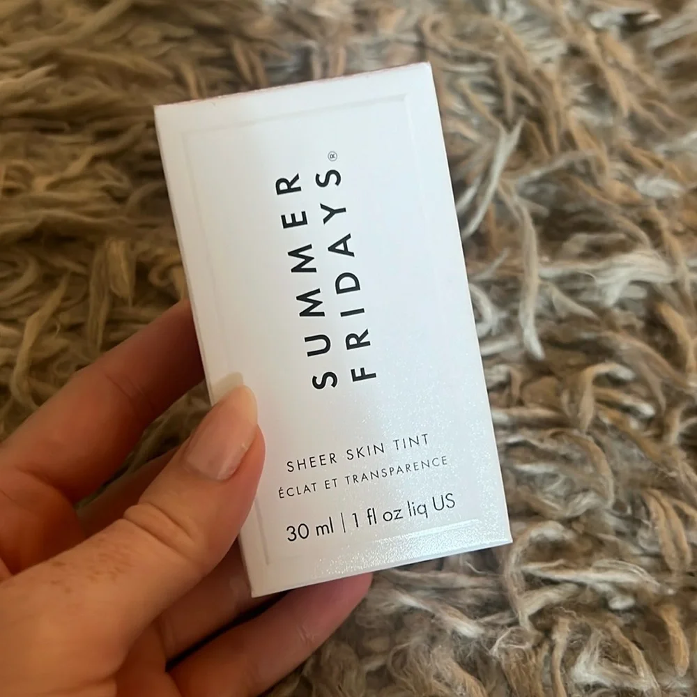 Summer Fridays sheer skin tint - Picture 1 of 6